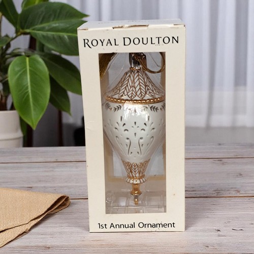 Royal doulton 1st annual - doulton,