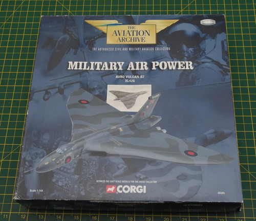 Corgi avro vulcan xl426 - avro, b2