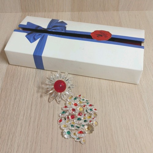 Swarovski crystal marguerite - swarovski,
