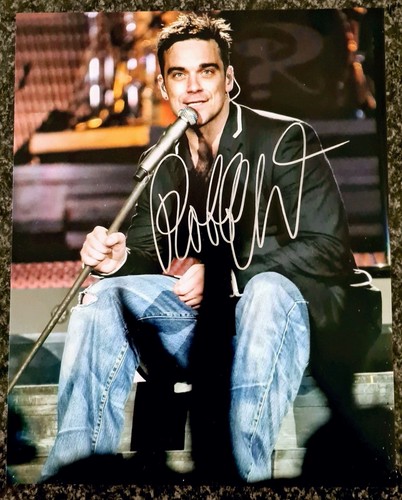 Robbie williams hand signed - robbie,