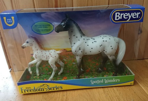 Breyer 62207 spotted wonders - breyer,