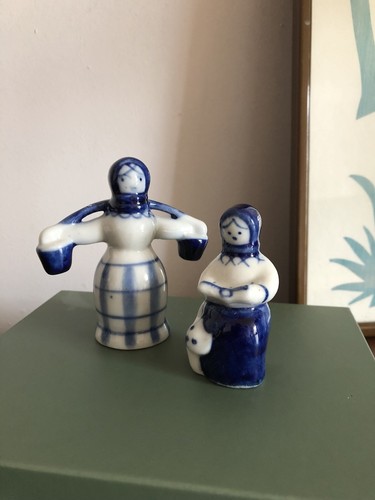 Pair vintage russian gzhel - pair,