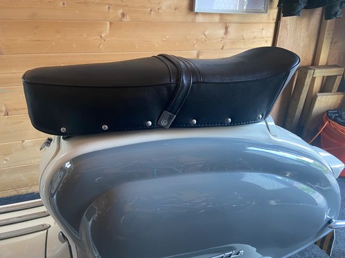 Lambretta dual seat black - lambretta,