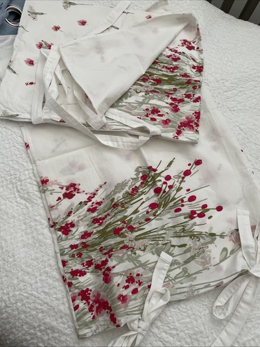 Pair laura ashley pillow - pair,