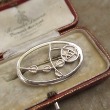 Lovely caricks jewellery - lovely,