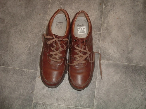 Size 11e clarks - size,