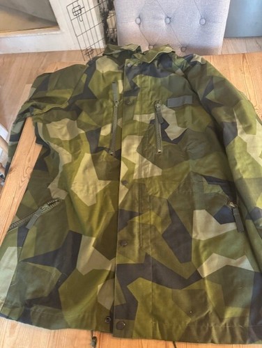 Army surplus and - , outdoor