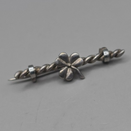 Vintage silver tone shamrock - silver,