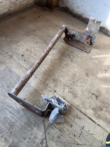 Roller hanger frame honda - hanger,