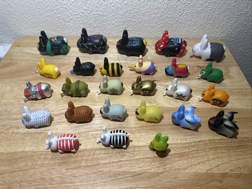 Kidrobot labbit bundle - bundle, lore