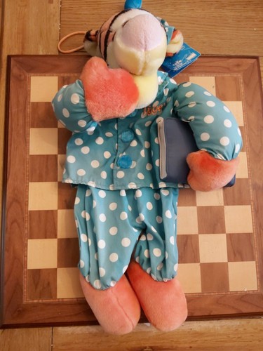 Vintage tigger pyjama - vintage, case