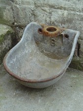 Vintage Heavy Metal Farm Cattle Water Bowl Trough ideal Small Garden Planter