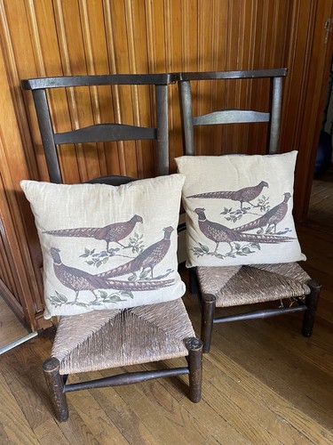 Pair prayer chairs with - pair,