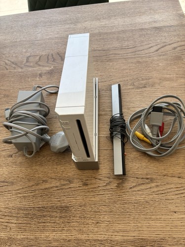 Nintendo wii console white - nintendo,