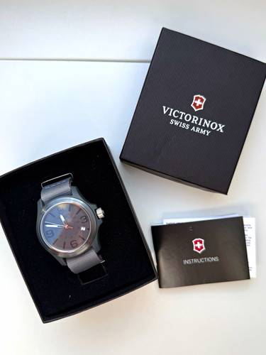 Victorinox swiss army original - army,
