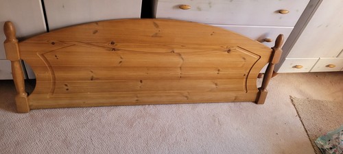 Wooden headboard 5ft bed ideal - wooden,