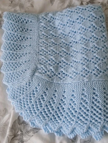 Stunning hand knitted - hand,