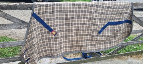 Baker curvon stable - by, rug