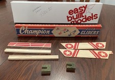 (2)~Free Flight Kits-Easy