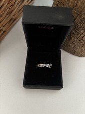 Samuel 9ct white gold - white,