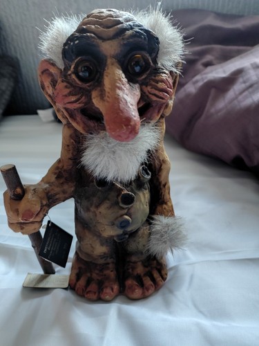 Nyform troll art - art., 111