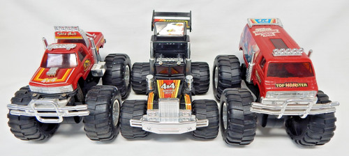 Lot vtg 4x4 toy - toy, monster