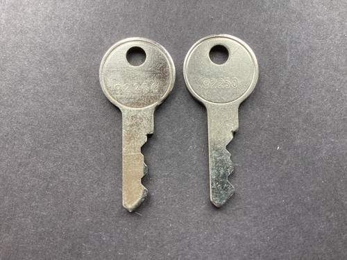 Baton cabinet keys 92250 - baton,