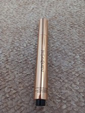 Yves Saint Laurent Touche