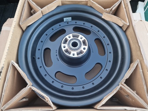 Harley davidson rear wheel - rear,