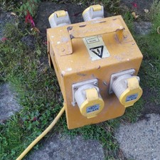 4 Way Splitter 110 Volt 16 Amp Distribution Junction With & Cable 110V 16A