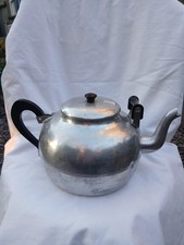 Vintage big 8 Pint Stove Top