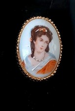 Rare Vintage Limoges porcelain and gold brooch