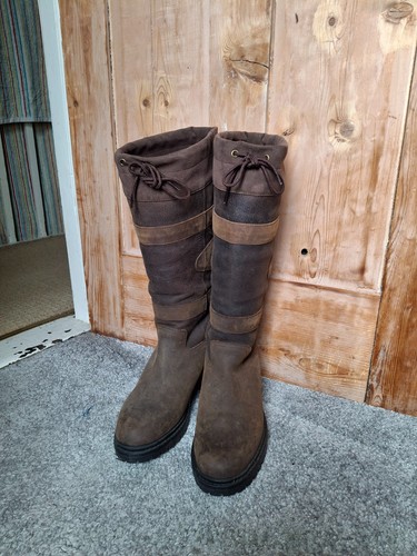 Women brown toggi - women's, knee