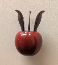 Peppercorn Mill Red Apple