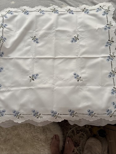Vintage table cloth 32x32 with - table,