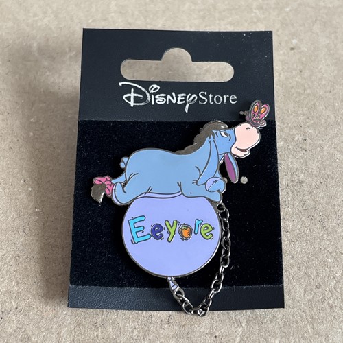 Disney store pin - disney, uk