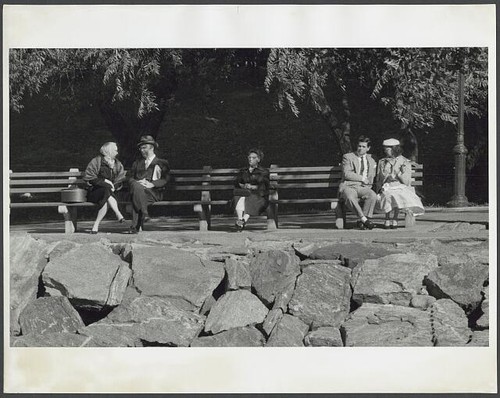 Photo people sitting - photo:[people,