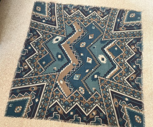 Collier campbell large scarf - large,