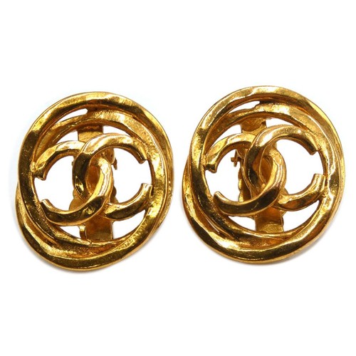 Chanel coco mark earring - mark,