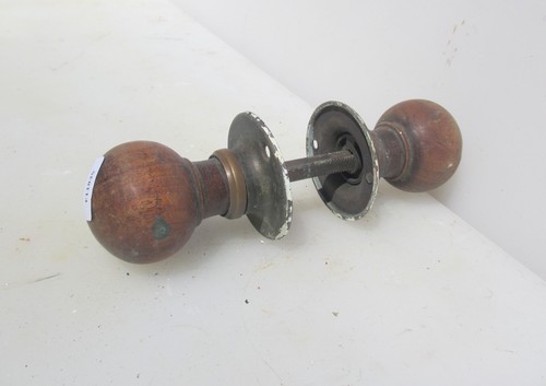 Victorian wooden door knobs - victorian,
