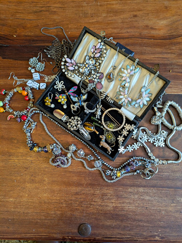 Costume jewellery mixed lot - costume,