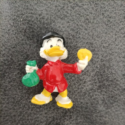 Scrooge mcduck 5cm plastic toy - scrooge,