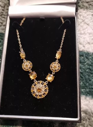 Filigree amber rhinestone - amber,