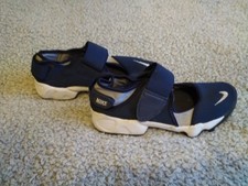 Nike Air Rift Junior Training