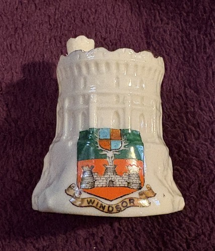 Antique goss crested china - h,