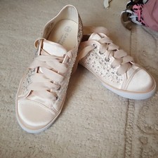 CARVELLA Cream Diamante Lace Up Shoes Size 5
