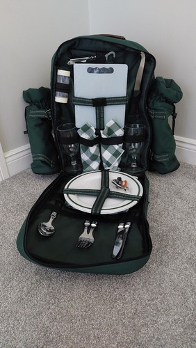 Person picnic backpack green - picnic,