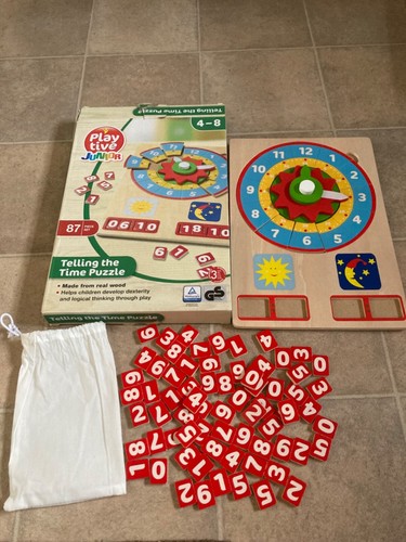 Playtive junior telling the