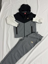 Men’s Nike Tech Fleece Tracksuits Hoodie Joggers Hoodie Grey Black Gold
