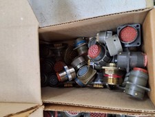 lot of 30 x military connectors multipole chassis cable crimp and solder variety
